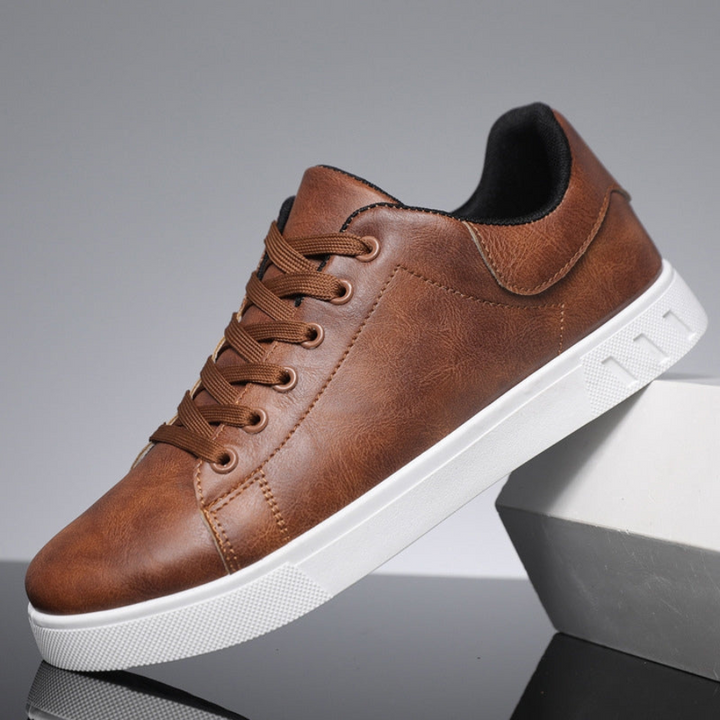 Men's Flat Walking Sneakers