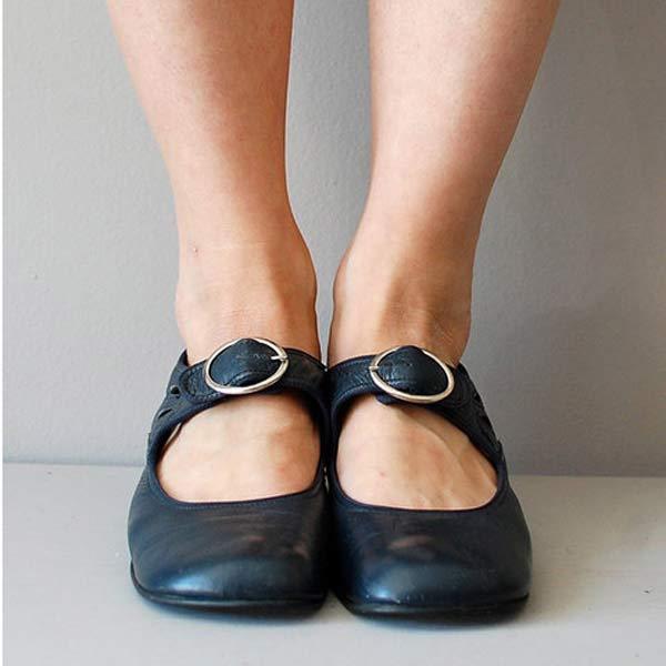 Women's Closed-Toe Shoes with Arch Support