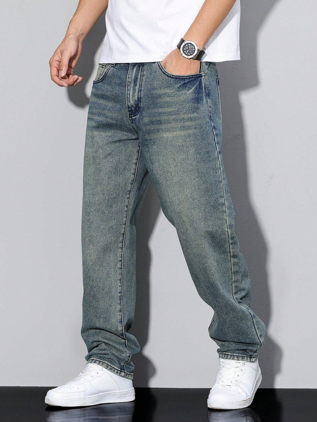Men's Wide Leg Casual Jeans